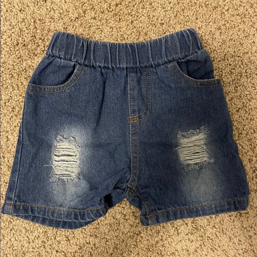 SOLD Toddler distress shorts